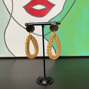 Teardrop Natural Rattan Whicker Bohemian Earrings ER08.3